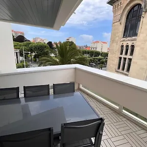 Appartement Hyper-center With Parking, Biarritz